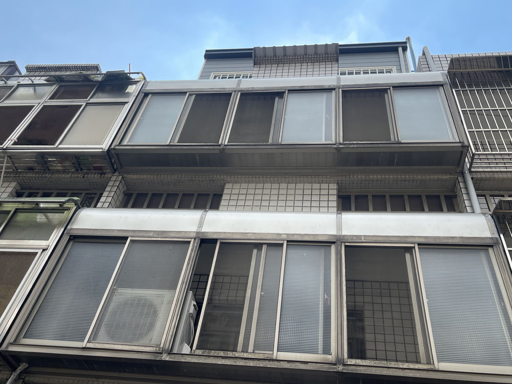 苗栗公館拆除更換塑鋁板